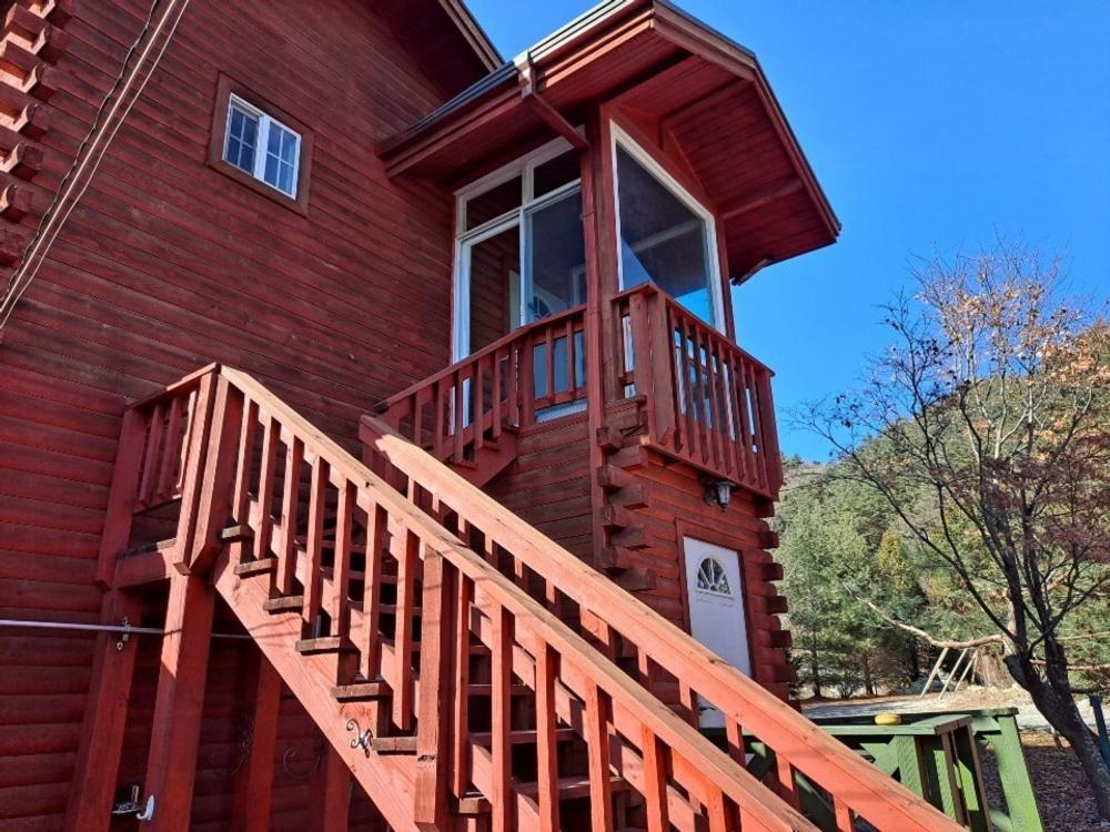 Pyeongchang Zermatt Pension Family, Couple Экстерьер фото